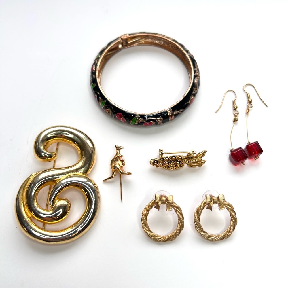 Gold & Red Jewelry Set Lot of 6 Bracelet Earrings Brooch Pin